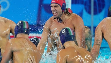 L'équipe italienne de water-polo lors du match contre la Croatie, lors des Jeux olympiques de Paris, le 30 juillet 2024.