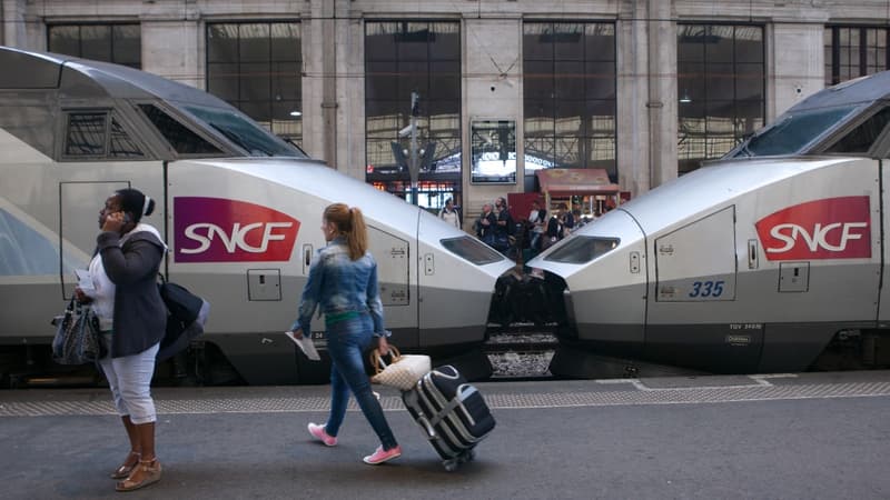 La régularité des TGV sur les 11 premiers mois de l'année 2016  était de 88,5%, contre 89,1% en 2014. 