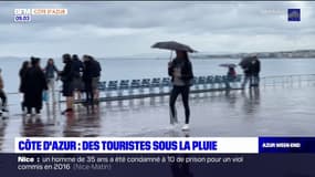 Côte d'Azur: malgré la pluie, les touristes gardent le sourire