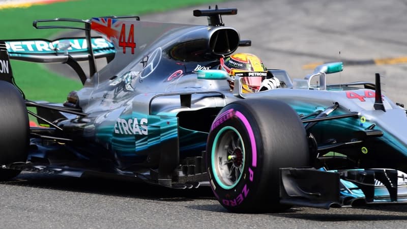 Lewis Hamilton est prêt à mettre la pression sur Sebastian Vettel.