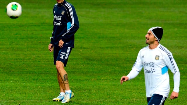 Coéquipiers en sélection argentine, Angel Di Maria et Ezequiel Lavezzi pourraient se retrouver sous le maillot du PSG