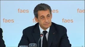 Sarkozy accuse Tsipras de "démagogie" et de "cynisme"