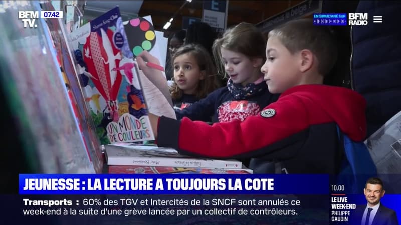 Regarder la vidéo 150.000 visiteurs se pressent au Salon du livre jeunesse de Montreuil 