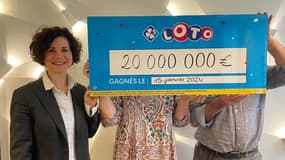 Un habitant de Seine-Maritime a remporté 20 millions d'euros au Loto et a retiré son chèque le 1er février 2024.