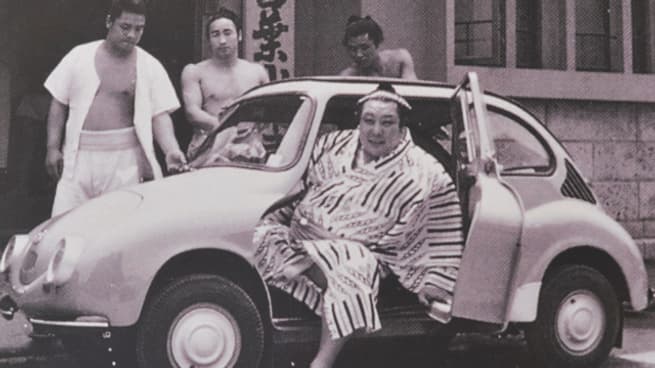 Au Japon, tout le monde aime les K-Cars, tout le monde. Preuve en est avec cette Subaru 360.