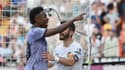 Vinicius dénonçant un supporter lui ayant proféré des insultes racistes lors du match entre le Real Madrid et Valence, 21 mai 2023