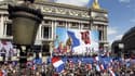 Lors du discours de Marine Le Pen devant ses partisans à l'issue du défilé de son parti en l'honneur de Jeanne d'Arc, à Paris, mardi. La question de la ligne politique et de la stratégie à adopter envers le FN en vue du scrutin législatif reste entière à