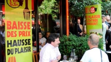 Hérvé Novelli estime que les salariés de la restauration ont vu leurs salaires revalorisés de 5% depuis l'instauration du taux réduit de TVA dans la restauration