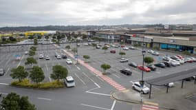 Un parking presque vide (photo d'illustration)
