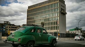 Le bâtiment de l'ambassade des États-Unis à La Havane, le 2 mars 2022 
