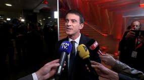 Manuel Valls face aux journalistes le 15 janvier 2017. 