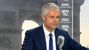"Comme pour les fous, il faut un internement préventif des individus radicalisés les plus dangereux", dit Wauquiez