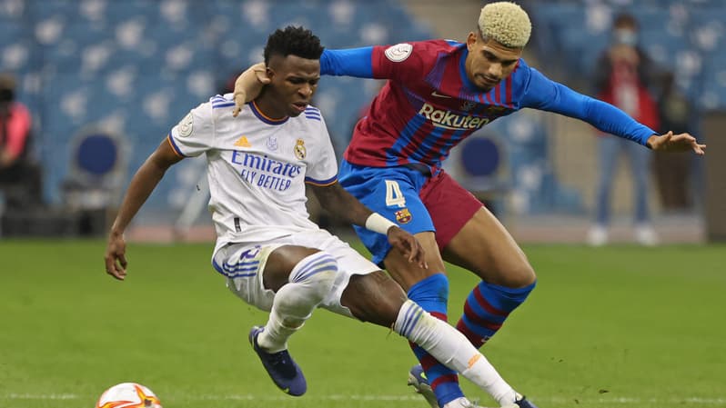 Vinicius Jr et Ronald Araujo, à Riyad le 12 janvier 2022