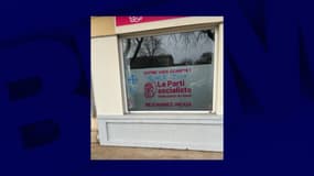 Un tag antisémite découvert sur le siège de la fédération socialiste du Gard, à Nîmes, le 19 janvier 2026. 