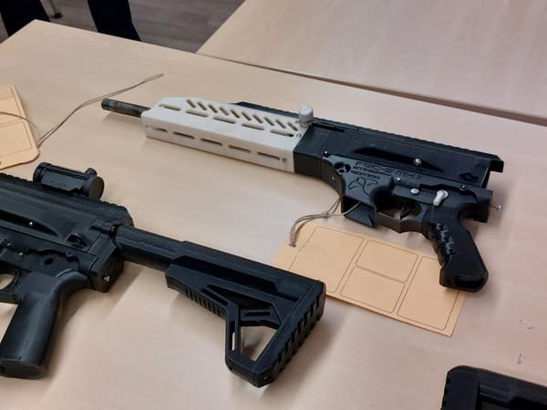 Des armes ont été réalisées grâce à des imprimantes 3D.