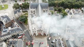 La cathédrale de Nantes incendiée en 2020