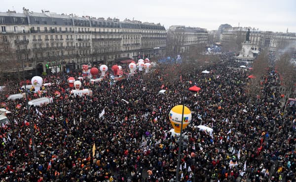 Manifestation du 19 janvier 2023 place de la République 