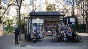 es marchands de journaux font partie des commerces qui ont toujours le droit d'ouvrir.