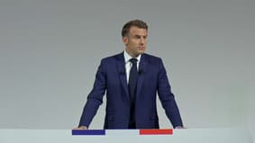 Législatives anticipées: suivez en direct la conférence de presse d'Emmanuel Macron