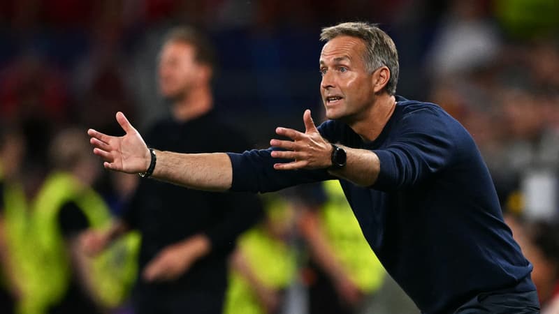 Le sélectionneur du Danemark Kasper Hjulmand face à l'Allemagne le 29 juin 2024