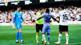 De Burgos Bengoetxea et Vinicius