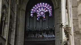 Photo de la partie non-endommagée de l'orgue de Notre-Dame-de Paris, le 16 avril 2019.