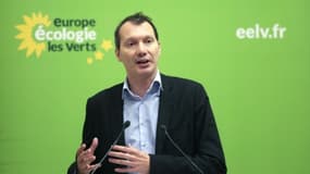 Le secrétaire national d'Europe Écologie-Les Verts David Cormand, le 9 avril 2016 à Paris