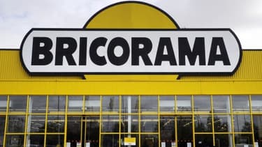 Le nouveau décret gouvernemental met un terme aux incertitudes concernant la légalité de l'ouverture dominicale des magasins de bricolage.