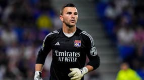 Le gardien Anthony Lopes avec l'OL en avril 2024