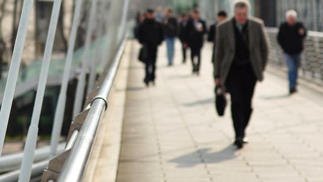 Les cinq candidats en tête des sondages à la présidentielle entendent tous réformer le statut des indépendants.