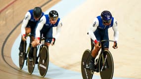 Mondiaux sur piste : Florian Grengbo, devant, a emmené les Bleus vers la médaille de bronze en vitesse par équipes