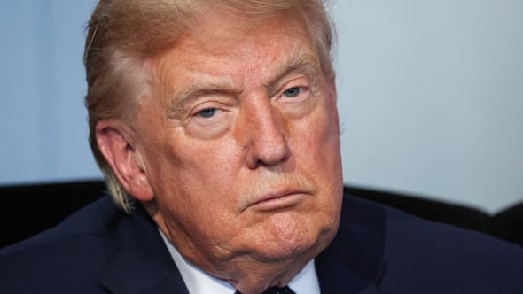 Photographie du président américain Donald Trump s'est exprimé lors d'une rencontre bilatérale avec le président français en marge du sommet du G7, à Évian, dans le centre-est de la France, le 15 juin 2026.