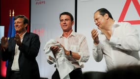 Manuel Valls a littéralement mouillé la chemise à l'université d'été du Parti socialiste à La Rochelle, dimanche.