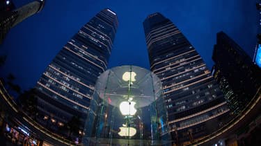 Le marché chinois qui a permis à Apple de réaliser des résultats exceptionnels, représente désormais un quart de son chiffre d’affaires. Et quand sa devise s’enrhume, Apple éternue.