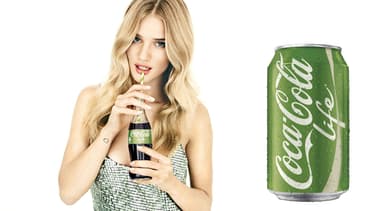 La top modèle britannique, Rosie Huntington-Whiteley, l'égérie de Coca Cola pour le lancement du Life.