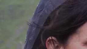 Courtney Cox dans Running Wild With Bear Grylls