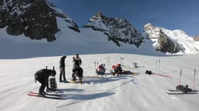 Le Parc national des Écrins a détaillé les dernières mesures réalisées sur le glacier Blanc, dans les Alpes-du-Sud.