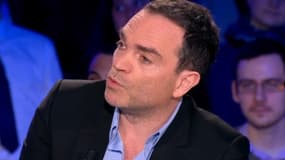 Yann Moix sur le plateau d'"On n'est pas couché", le 8 avril sur France 2