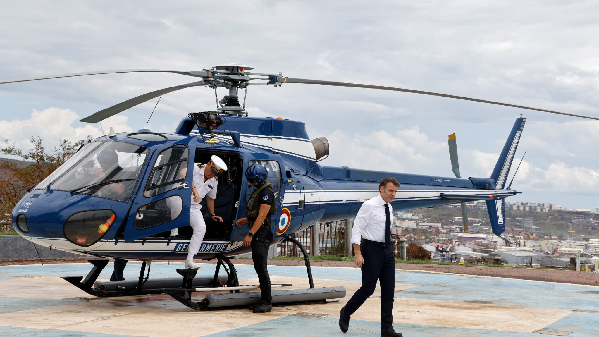 Emmanuel Macron à Mayotte le 19 décembre 2024