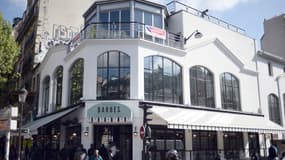Une brasserie branchée ouvre ses portes dans le quartier de Barbès à Paris.