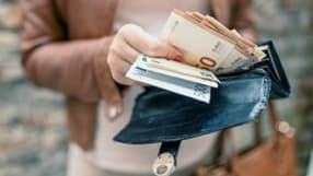 Pourquoi est-il crucial de mieux placer l'argent de son compte courant ?
