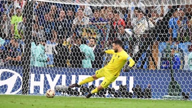 Hugo Lloris battu sur le tir au but de Paulo Dybala