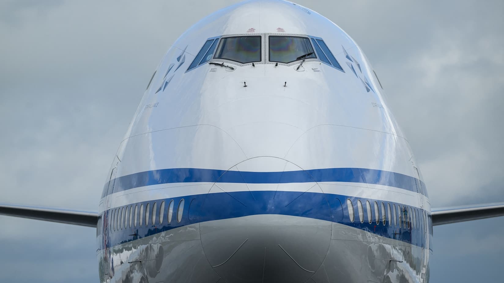 BOEING S'ATTEND À CE QUE LA GRÈVE DURE ENCORE "DES SEMAINES" VOIRE "DES MOIS" ET VEUT REMPLACER LES GRÉVISTES PAR DES SOUS-TRAITANTS