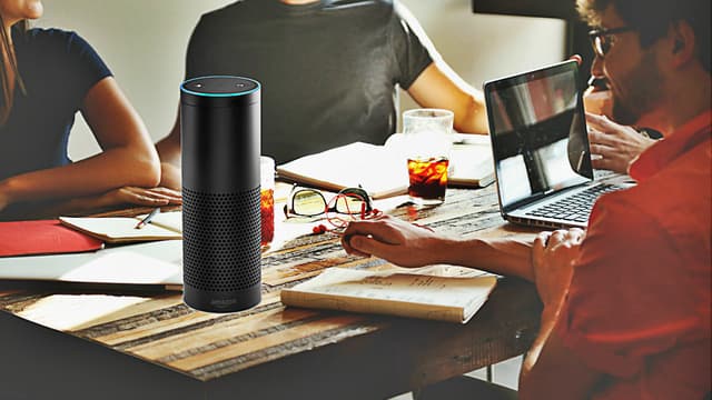 Après les salons, l'Amazon Echo pourrait bien conquérir les bureaux avec de nouvelles applications.