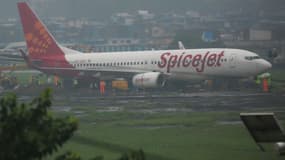 SpiceJet représente environ 13% du marché aérien en Inde.
