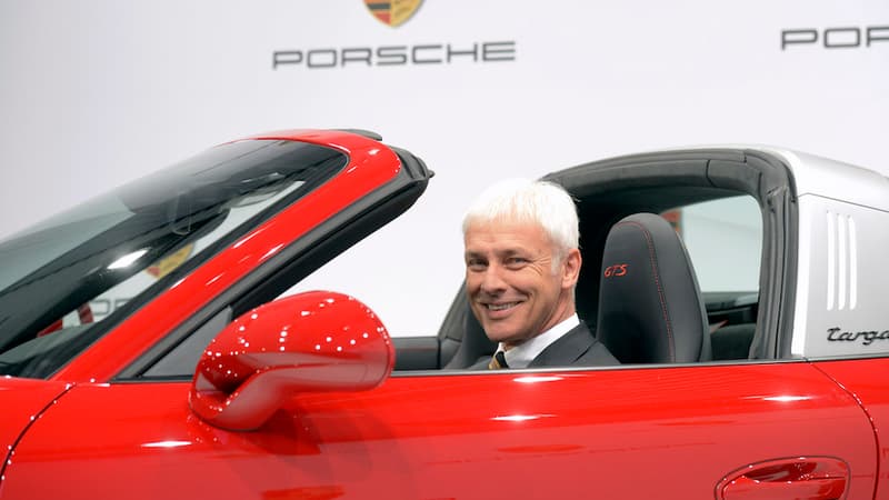 Matthias Muller, PDG de Porsche, promet de créer l’électrique la plus sportive du monde. Faut-il préciser que ce message s’adresse à Elon Musk?