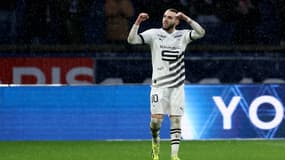 Amine Gouiri célèbre son but face au PSG, le 25 février 2024.
