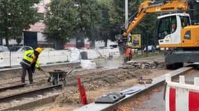 Les travaux compliquent la vie des Strasbourgeois souhaitant se déplacer en tram, en juillet 2023.