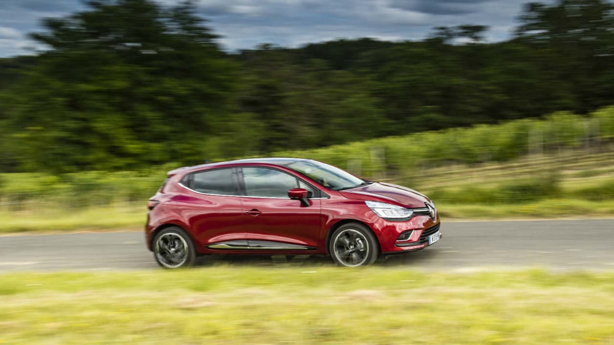 Twingo 1 ou Clio 4, vingt ans les séparent, mais elles sont autant volées l'une que l'autre.