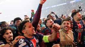 Les coéquipiers de Marquinhos ont pris le temps de célébrer cette qualification en finale.